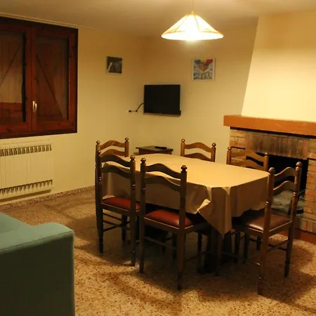 Apartaments Turistics Vilaro Llorts Exterior photo